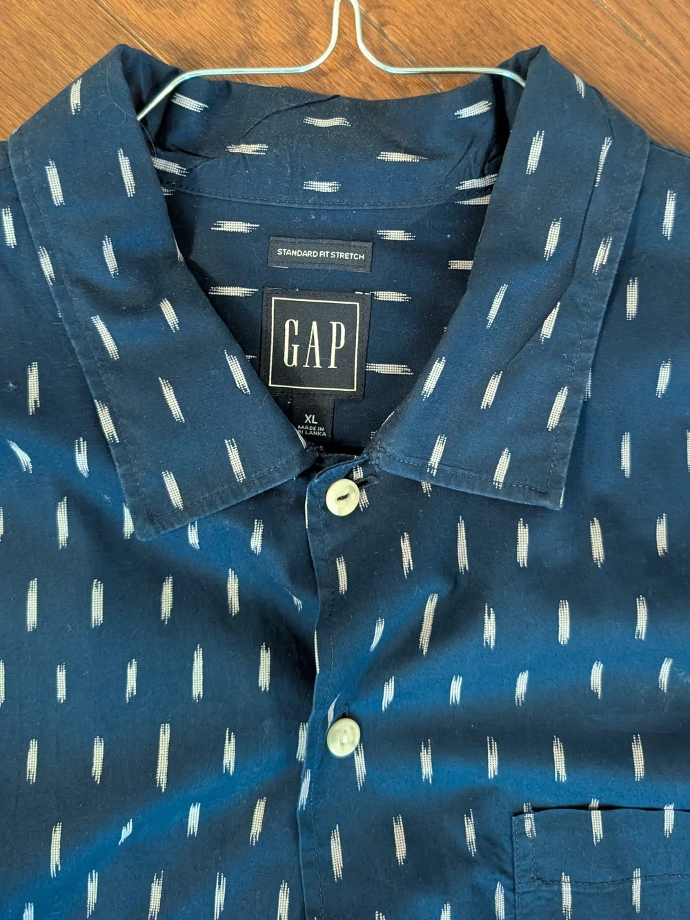 GAP: Men’s Blue Short-Sleeve Patterned Button-Down Shirts (Set of 2) - Picture 3 of 7
